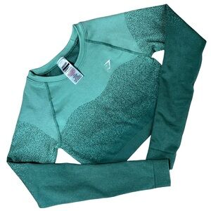 Gymshark Small Green Adapt Ombre Seamless Long Sleeve Crop Top Women